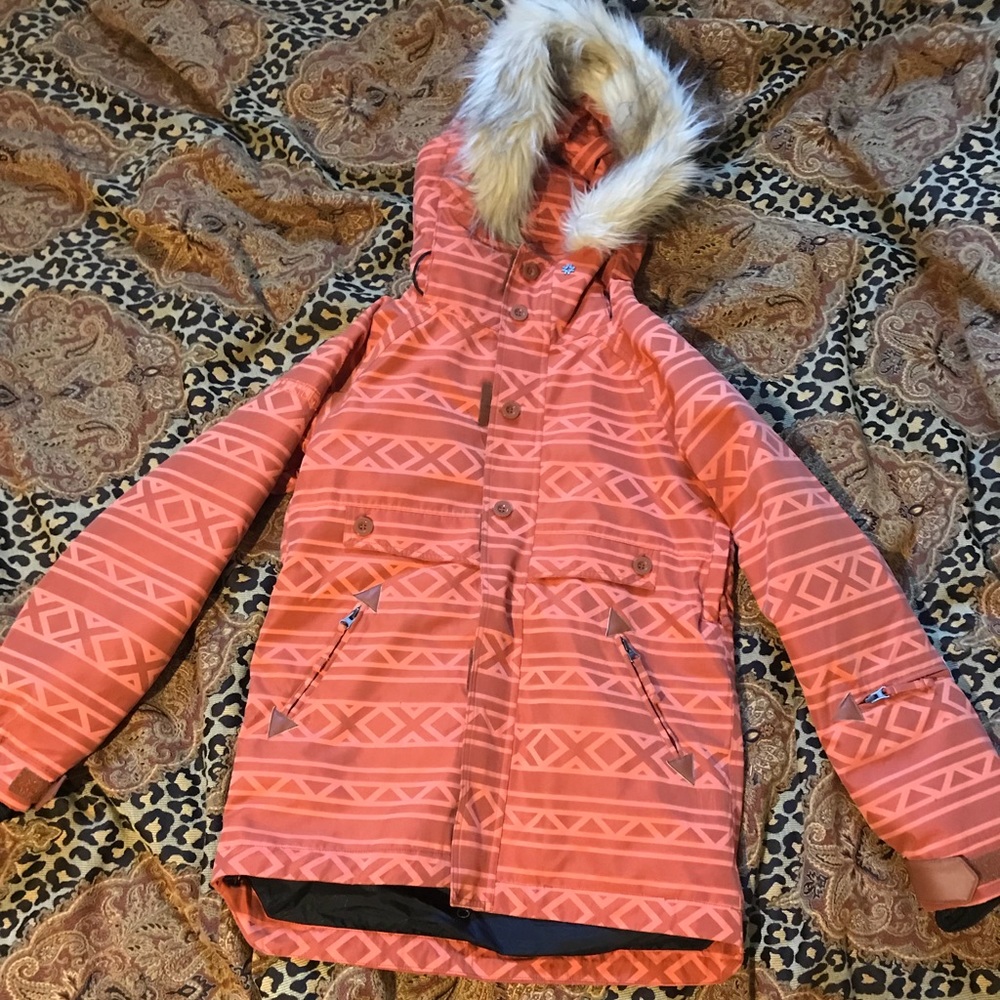 Nikita brave tribal 10k jacket size small